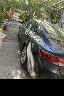 کرایسلەر 200